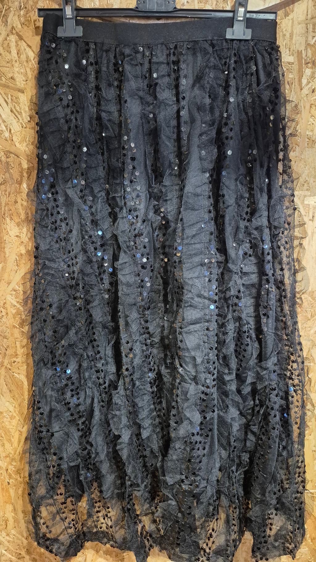 FALDA ELEGANTE NEGRA